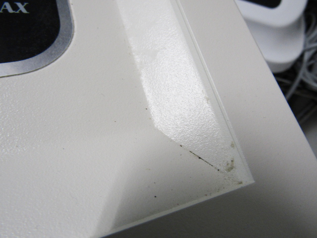 じぶんdeエステ 本体の角 段差部分 黒ずみ ホコリ